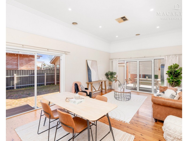 17 Gormly Avenue, Wagga Wagga NSW 2650