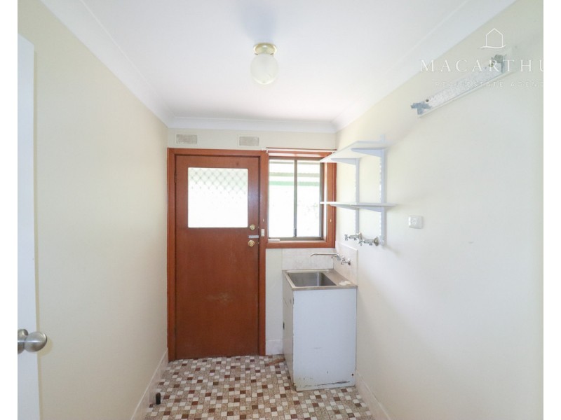 19 Vestey Street, Wagga Wagga NSW 2650