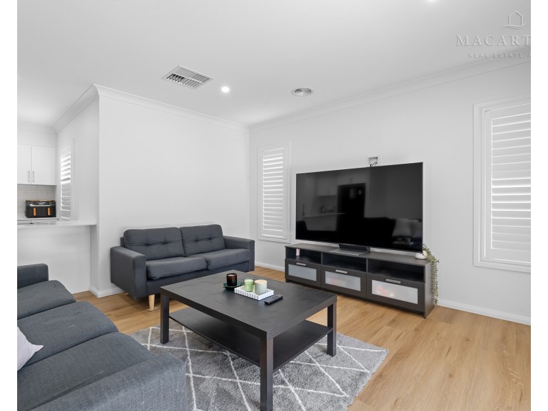 1/33 Blamey Street, Turvey Park NSW 2650