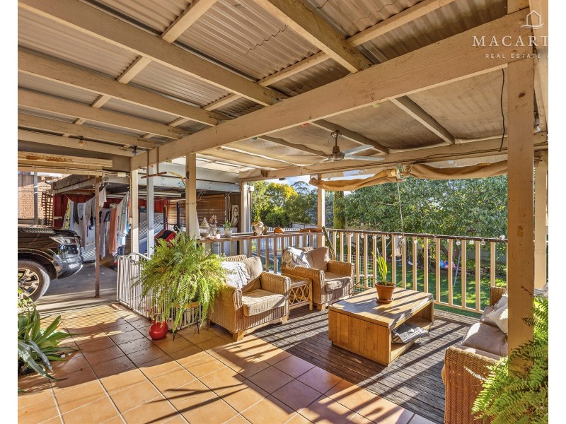 4 Lincoln Avenue, Tolland NSW 2650