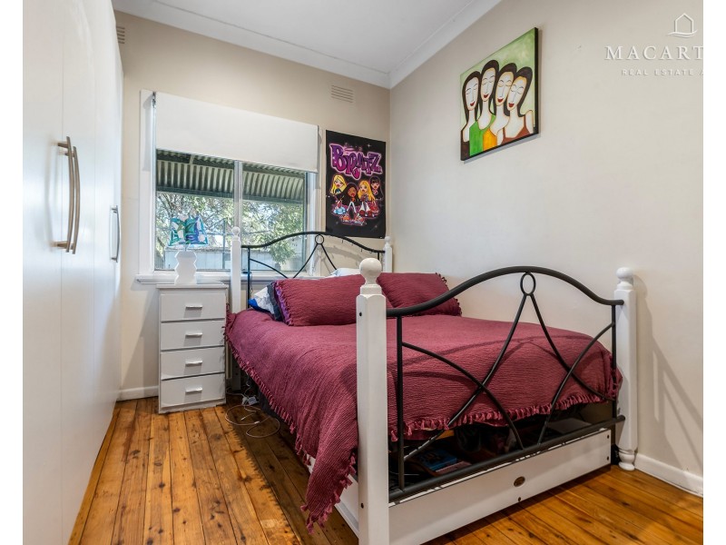 504 Kooringal Road, Lake Albert NSW 2650