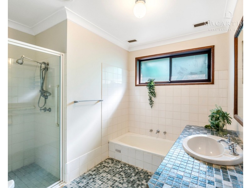 2 Crawford Street, Ashmont NSW 2650