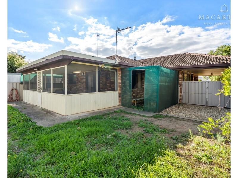 2 Crawford Street, Ashmont NSW 2650