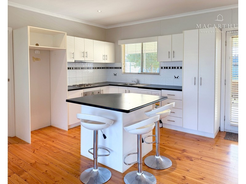 79 Hebden Street, Lockhart NSW 2656