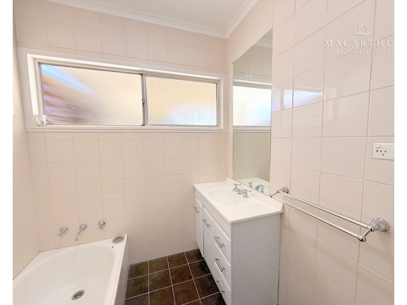 79 Hebden Street, Lockhart NSW 2656