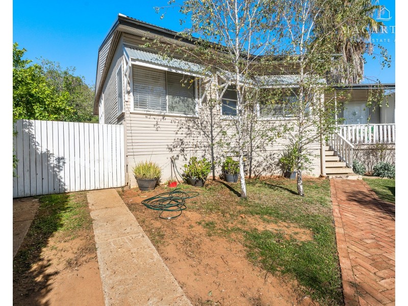 87 Mitchelmore Street, Turvey Park NSW 2650