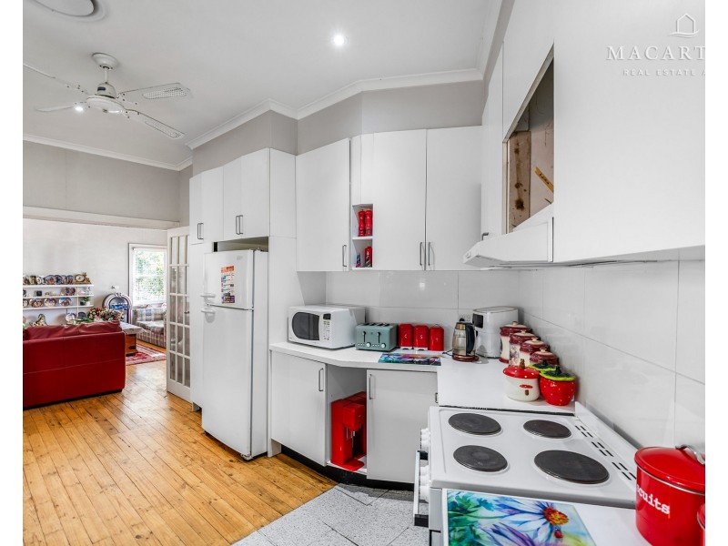 87 Mitchelmore Street, Turvey Park NSW 2650