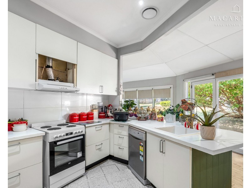 87 Mitchelmore Street, Turvey Park NSW 2650