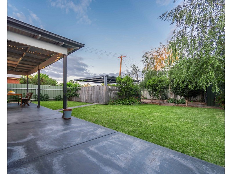 55 Beckwith Street, Wagga Wagga NSW 2650