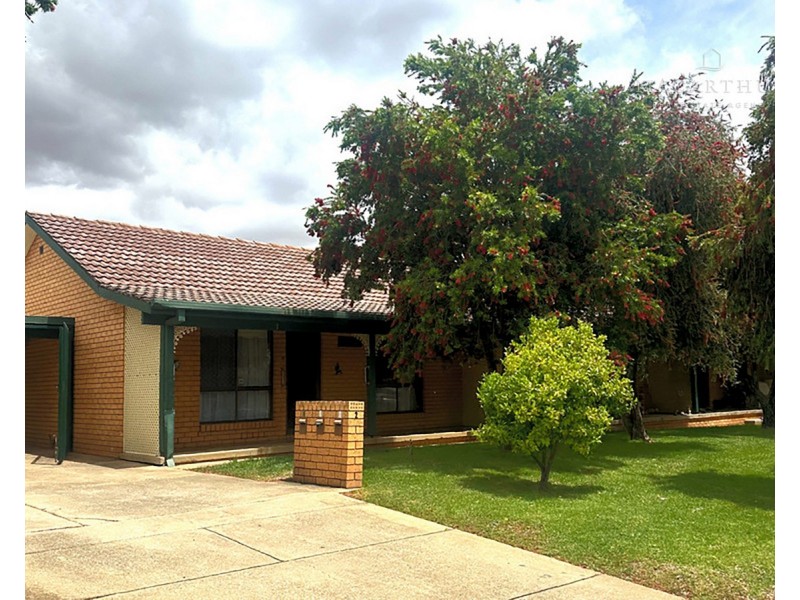 1/2 Swan Street, Ashmont NSW 2650