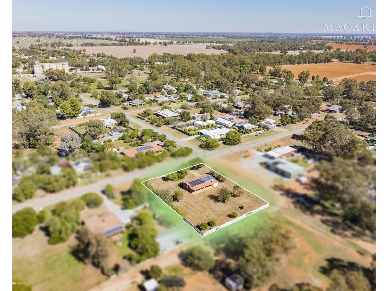 30 Spring Street, Ganmain NSW 2702