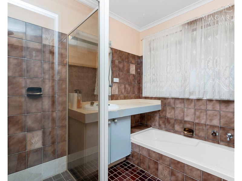 30 Spring Street, Ganmain NSW 2702