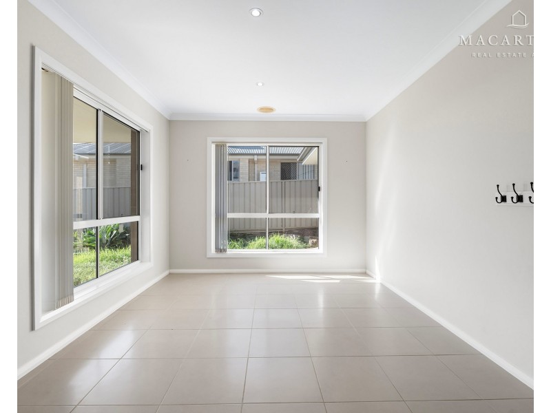 26 Osterley Street, Bourkelands NSW 2650