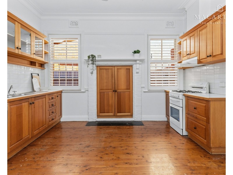 19 Inverary Street, Turvey Park NSW 2650