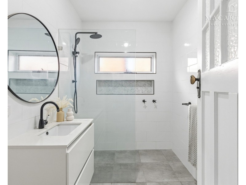 19 Inverary Street, Turvey Park NSW 2650