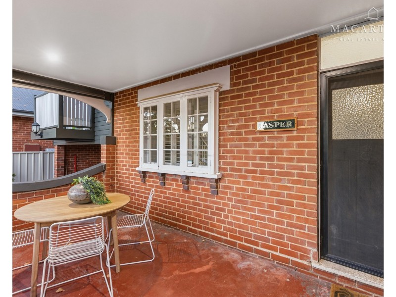 19 Inverary Street, Turvey Park NSW 2650