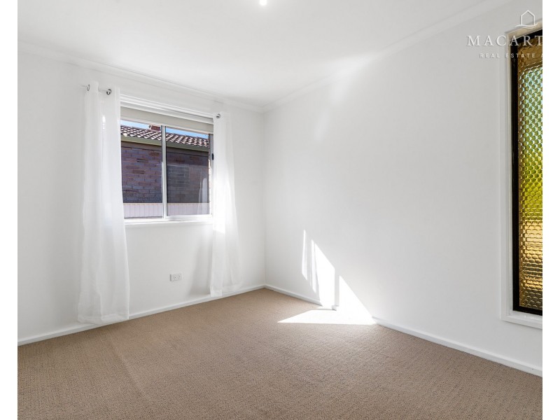 1/31-33 Lampe Avenue, Wagga Wagga NSW 2650