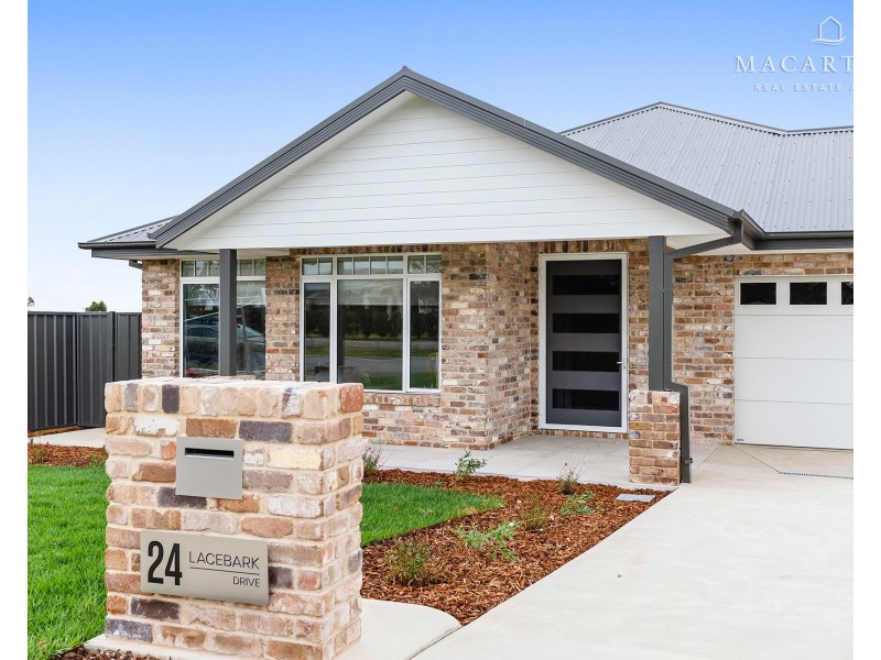 24 Lacebark Drive, Forest Hill NSW 2651