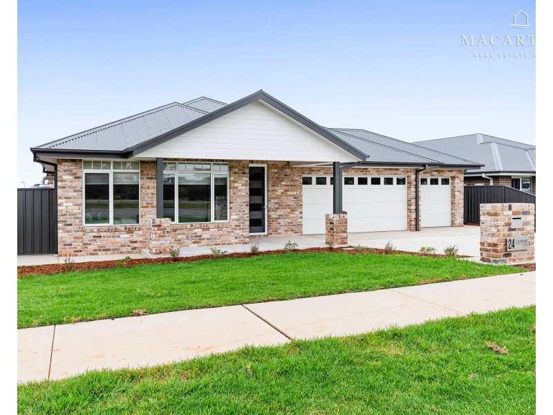 24 Lacebark Drive, Forest Hill NSW 2651