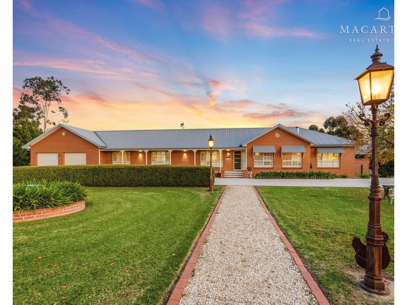 12 Stringybark Place, Springvale NSW 2650