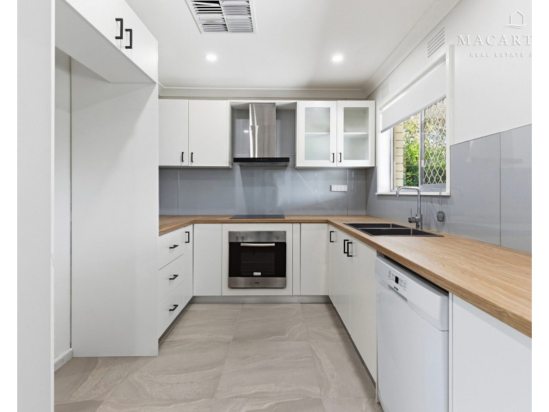 30 Macarthur Street, Ashmont NSW 2650