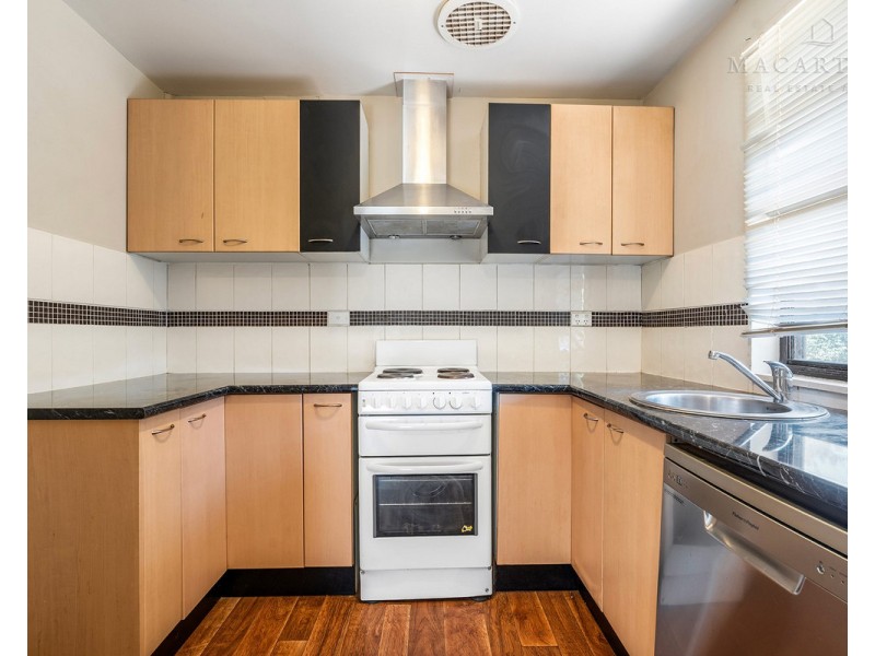 6 Callaghan Street, Ashmont NSW 2650