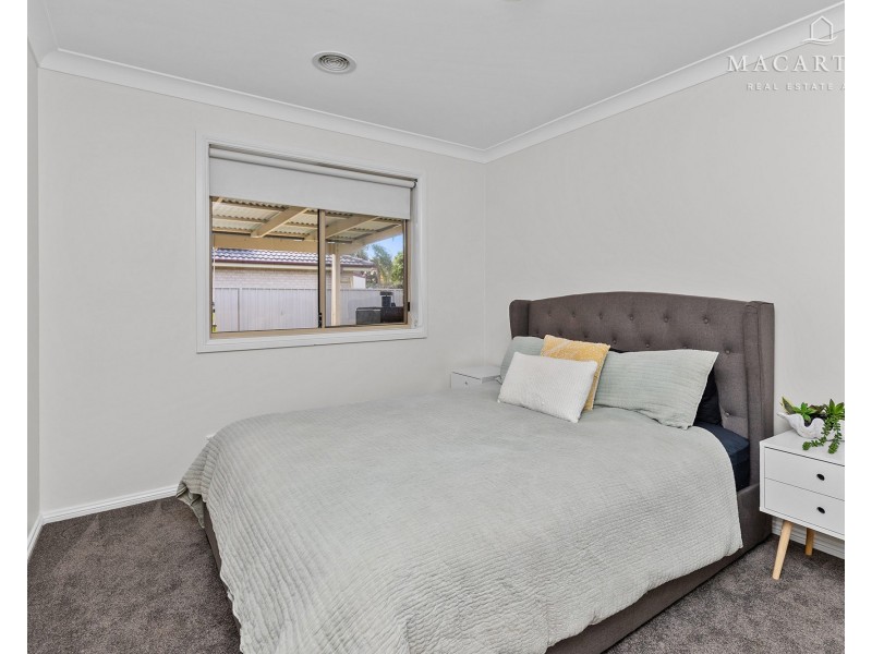 14 Allunga Street, Glenfield Park NSW 2650