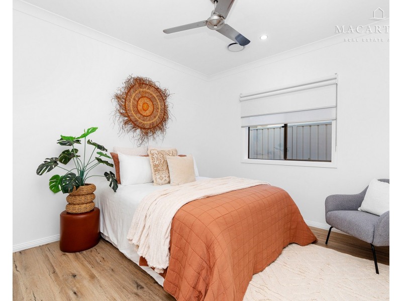 12 Unaipon Street, Lloyd NSW 2650