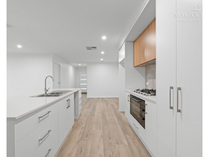 5 Blackwood Circuit, Forest Hill NSW 2651