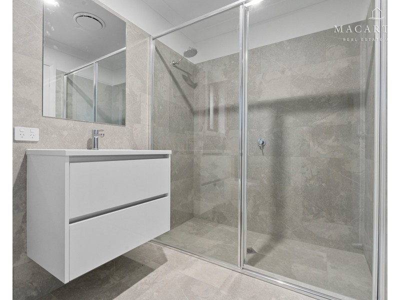 5 Blackwood Circuit, Forest Hill NSW 2651