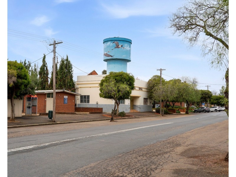 68 Osborne Street, Lockhart NSW 2656