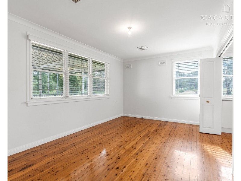 58 Old Trunk Road, The Rock NSW 2655