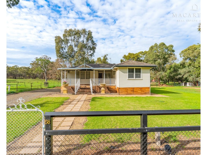 58 Old Trunk Road, The Rock NSW 2655