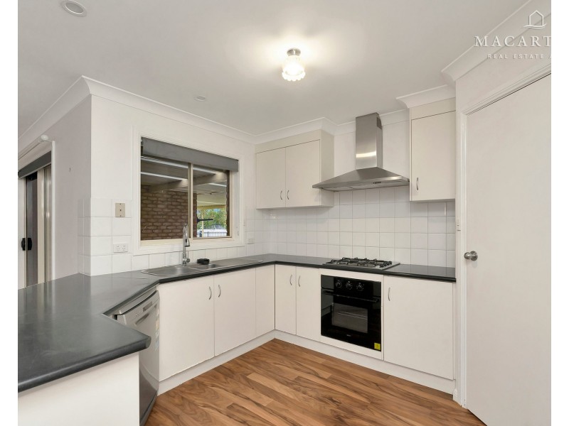 3 Dunlop Place, Ashmont NSW 2650