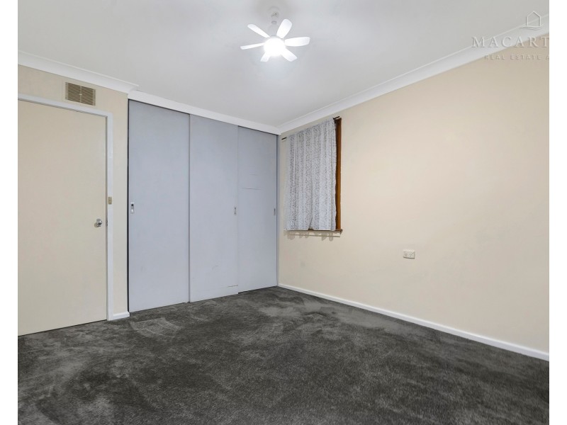 5 Tarakan Avenue, Ashmont NSW 2650