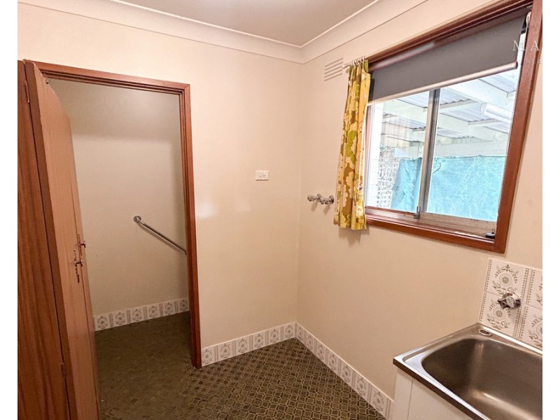 5 Willow Street, Kooringal NSW 2650