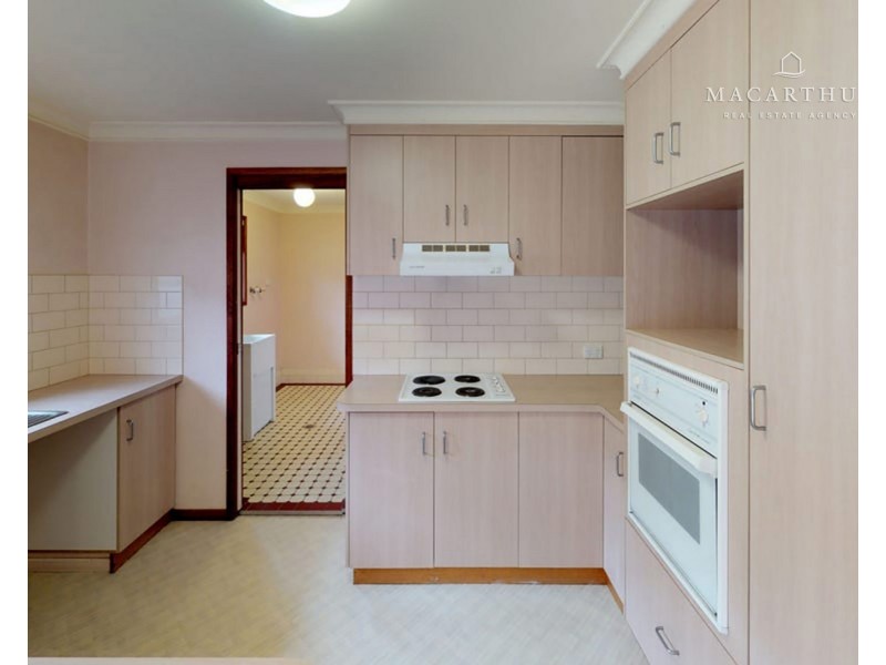 2/22 Kilpatrick Street, Kooringal NSW 2650