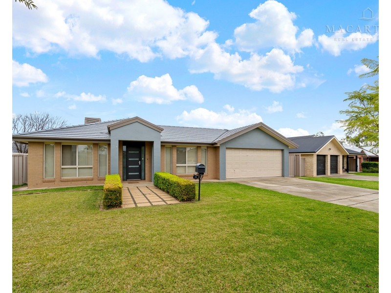 5 Yoogali Street, Glenfield Park NSW 2650