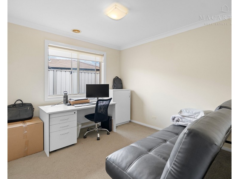 5 Yoogali Street, Glenfield Park NSW 2650
