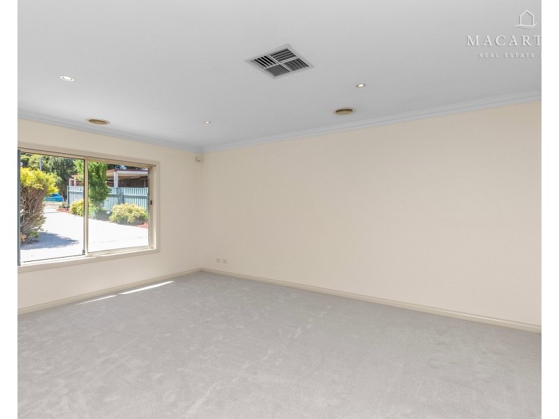 2/36 Kilpatrick Street, Kooringal NSW 2650