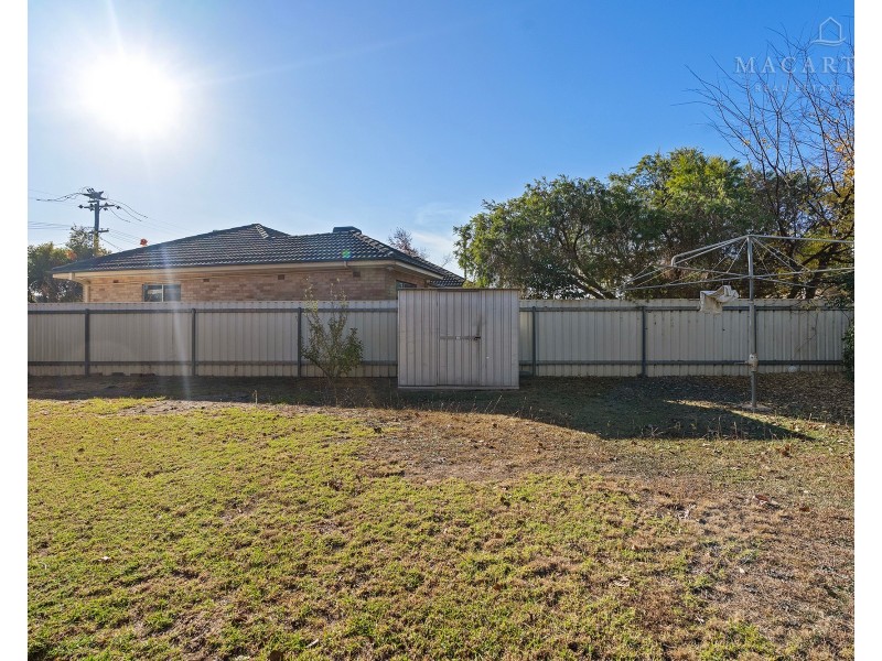 2/33 Bruce Street, Tolland NSW 2650