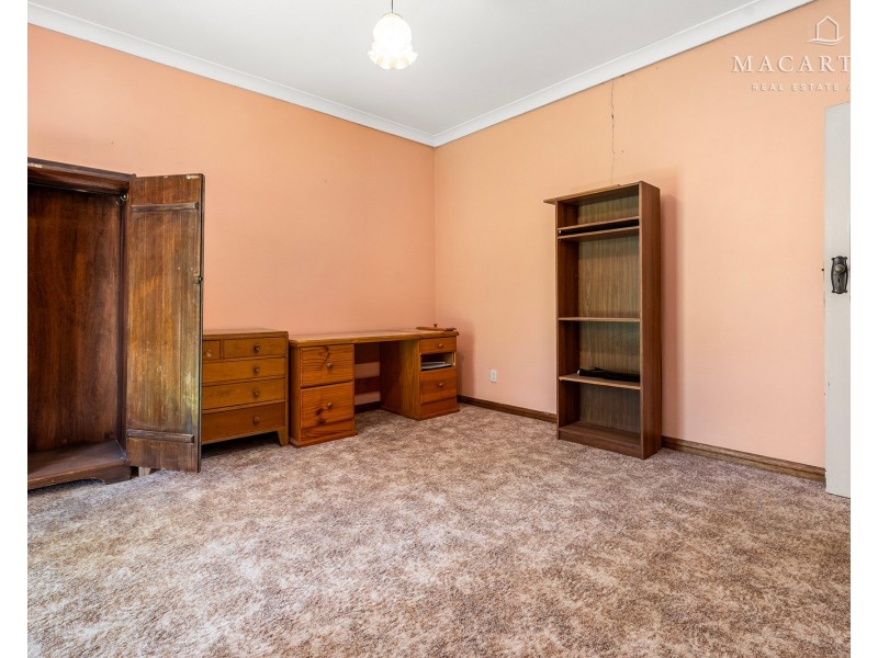 6 Urana Street, The Rock NSW 2655