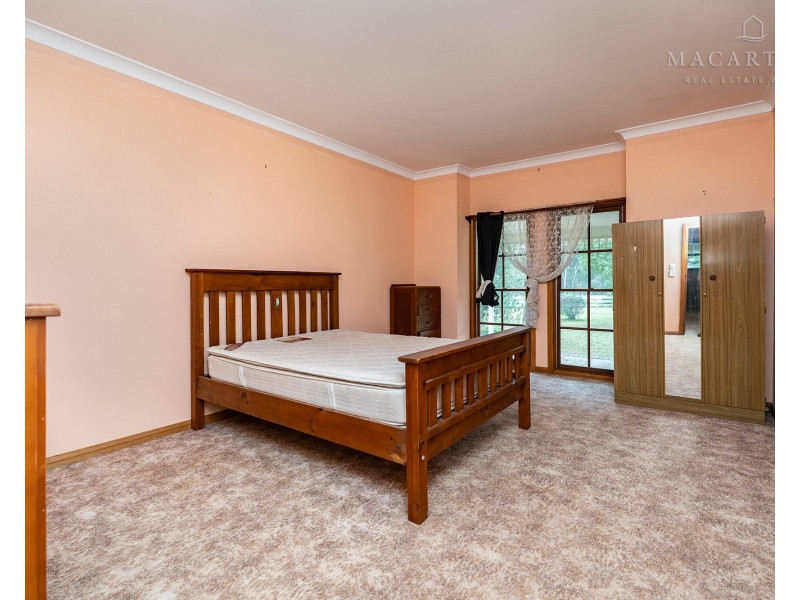 6 Urana Street, The Rock NSW 2655