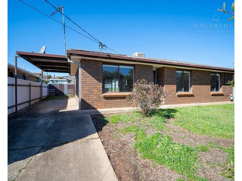 25 Truscott Drive, Ashmont NSW 2650