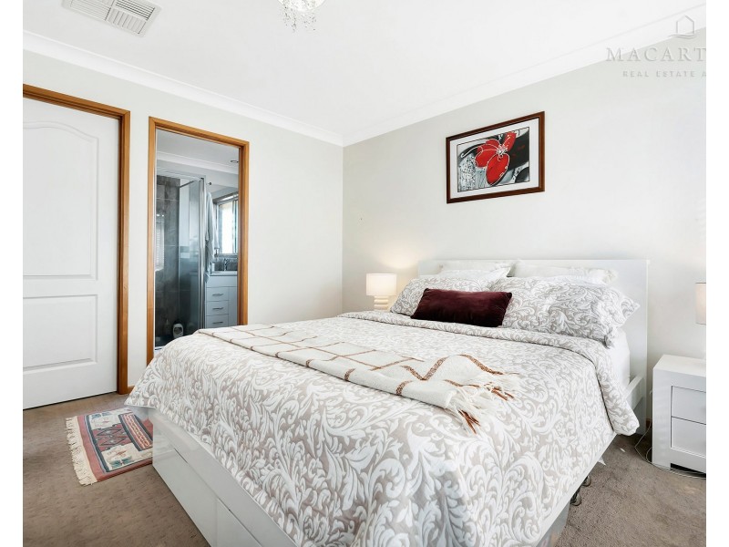 31 Rainbow Drive, Estella NSW 2650