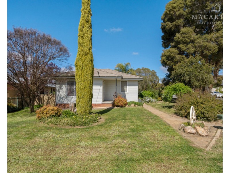 44 Ashmont Avenue, Ashmont NSW 2650