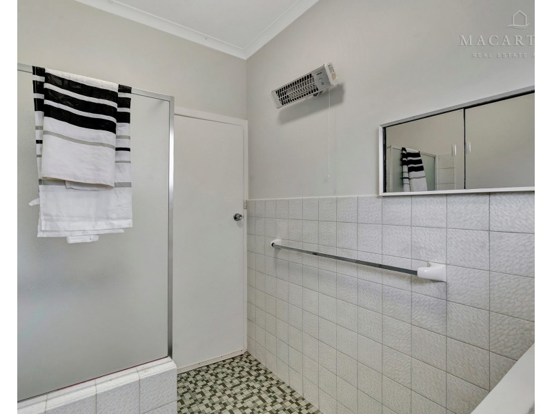 11 Moran Street, Tolland NSW 2650