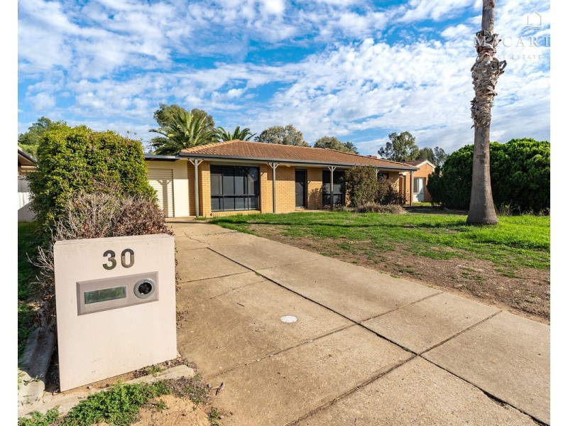 30 Wiradjuri Crescent, Wagga Wagga NSW 2650