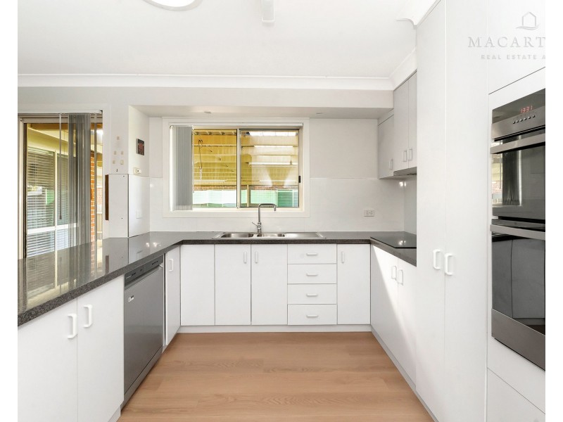 36 Lamilla Street, Glenfield Park NSW 2650