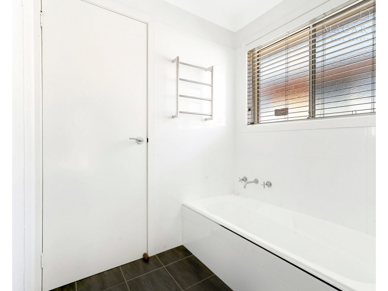36 Lamilla Street, Glenfield Park NSW 2650